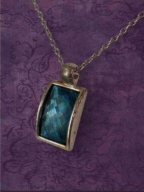 Kenneth Cole necklace